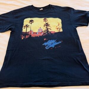 The Eagles Hotel California Tour Graphic Black T-Shirt size Large